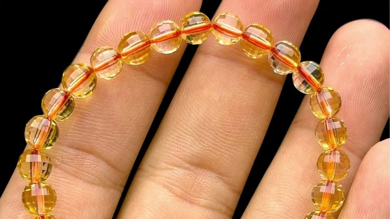 Đa dạng kiểu vòng thạch anh vàng có ở Mandala Charm
