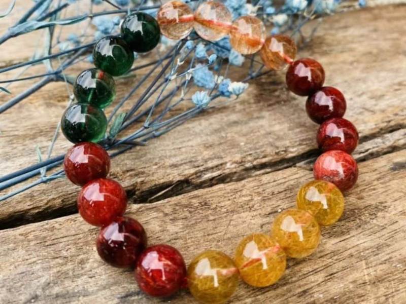 Thạch anh tóc tam tài mang đến công dụng tuyệt vời đối với sức khỏe