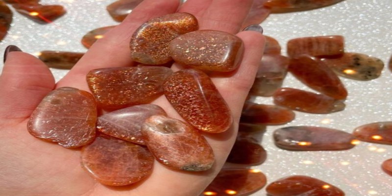 Viên đá đại diện cho ánh sáng của mặt trời