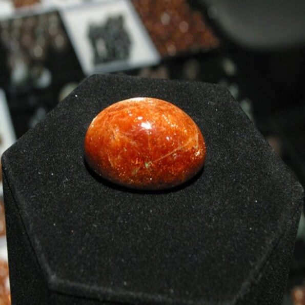 Mặt đá Mặt trời chuẩn 4A