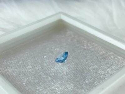 mat-trang-suc-da-swiss-topaz-tron-9mm-1