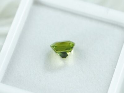 peridot-cus-6mm-5a-1
