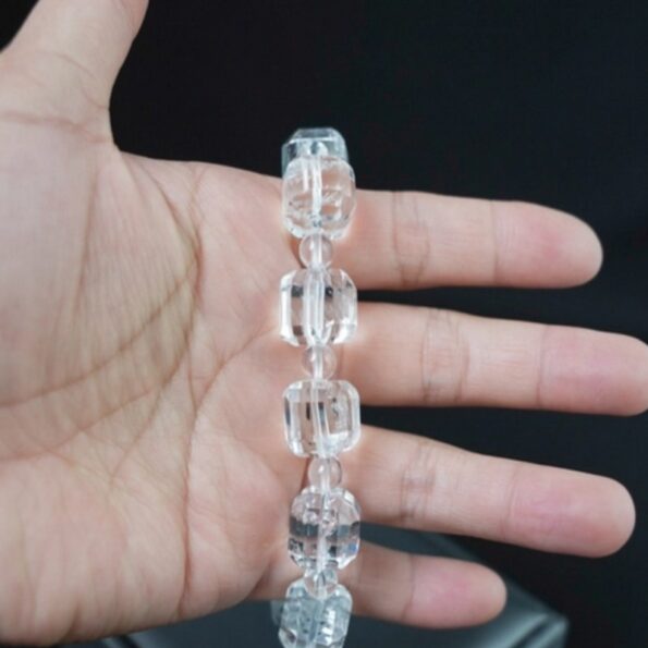Vòng tay Thạch anh trắng hạt vuông 12mm