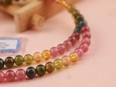 vong-cuon-tourmaline-hong-luc-bao-6mm-chuan-3