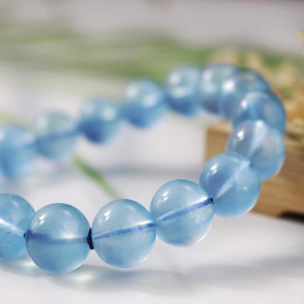 Vòng đá Aquamarine 11mm chuẩn 7A