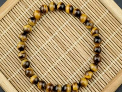 vong-da-mat-ho-vang-nau-8mm-dac-biet-cao-cap-chuan-5a-3