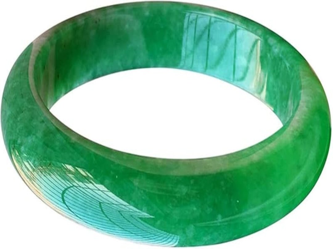 Vòng có ý nghĩa phong thủy mạnh mẽ, giúp mang lại may mắn