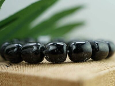 vong-da-thach-anh-toc-den-2