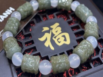 Vòng ngọc cẩm thạch hạt trụ